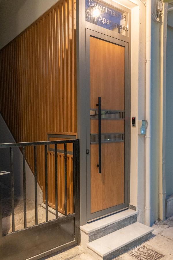 Brand New Suites In City Center Ηράκλειο Κρήτης Εξωτερικό φωτογραφία
